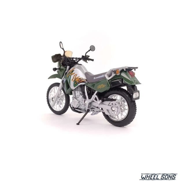 Модель мотоцикла Kawasaki KLR 650 2002 1:18 Welly (W2595) - зображення 5