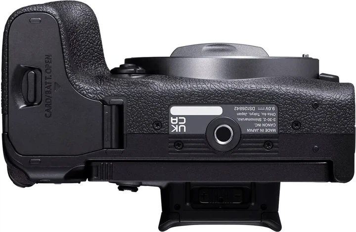 Беззеркальный фотоаппарат Canon EOS R10 Body (5331C046) G1147 - Фото 4 Беззеркальный фотоаппарат Canon EOS R10 Body (5331C046) G1147 - изображение 4