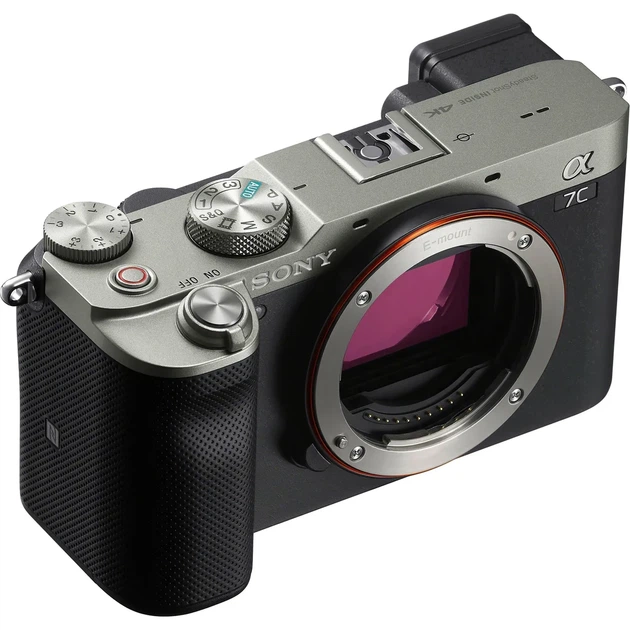Бездзеркальна камера Sony Alpha A7C Body Silver (ILCE7CS) - зображення 4