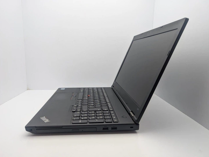 Ноутбук Lenovo ThinkPad L560 / 15.6