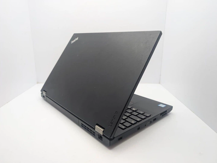 Ноутбук Lenovo ThinkPad L560 / 15.6