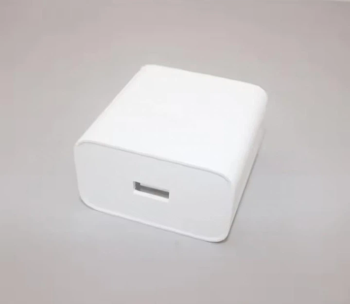 Комплект Realme швидка зарядка SuperVooc 120W адаптер блок з кабелем 1м Білий - Фото 4 Комплект Realme швидка зарядка SuperVooc 120W адаптер блок з кабелем 1м Білий - зображення 4
