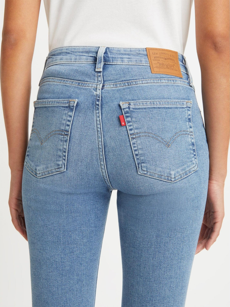 Джинси Skinny жіночі Levi's 721 High Rise Skinny 18882-0601 25-32 Блакитні (5401105543426) - зображення 5