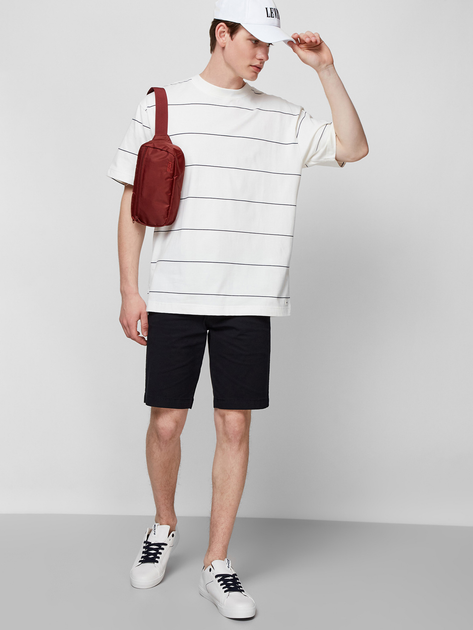 Шорти подовжені чоловічі Levi's Xx Chino Shorts Ii 17202-0003 29 Чорні (5401105710774) - зображення 3