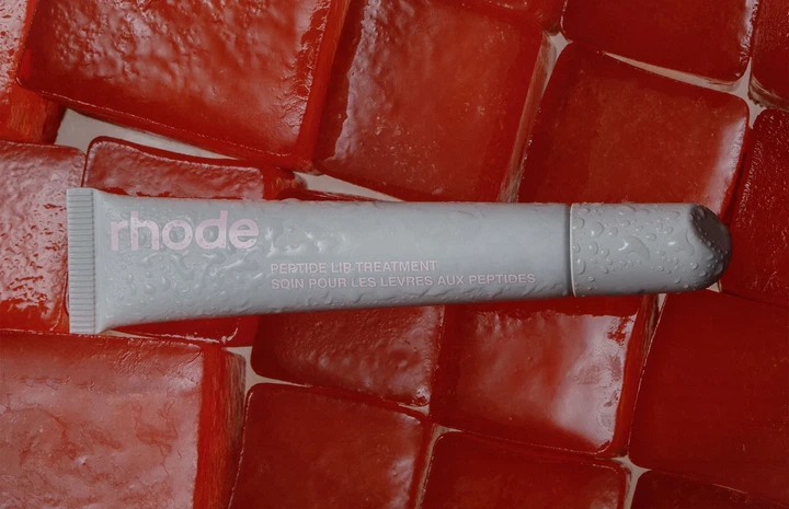 Бальзам для губ с пептидами Арбуз Rhode Peptide Lip Treatment Watermelon Slice 10 мл - изображение 2