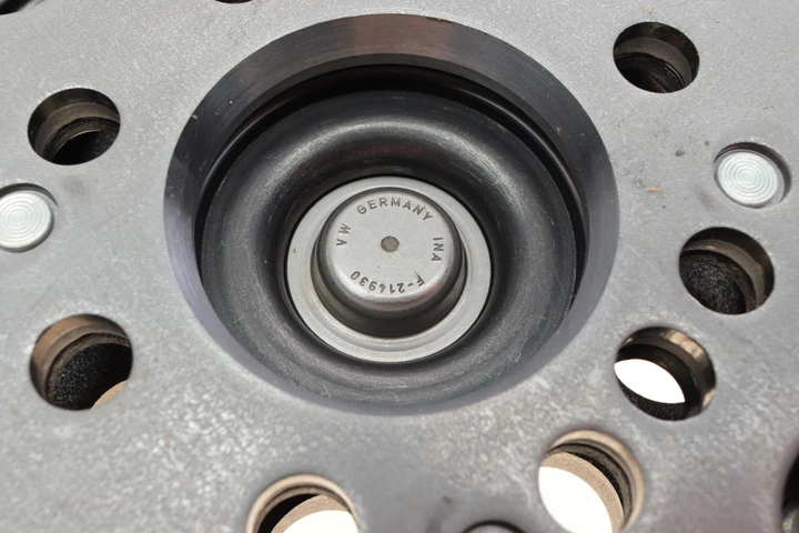 Демпфер зчеплення MB Vito W447 2.2CDI OM651 14-, 100/120kw 415 0657 10 LuK - зображення 2