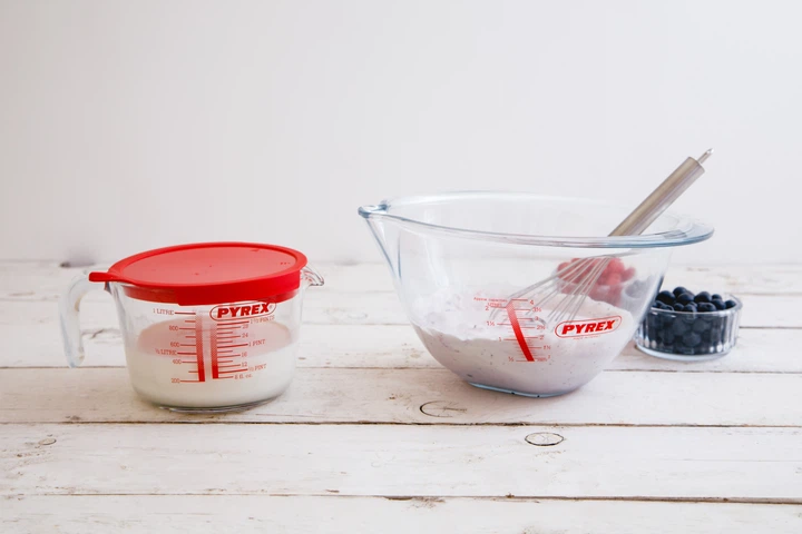 Мірна кружка PYREX Classic, 1 л (264P000/8446) - Фото 2 Мірна кружка PYREX Classic, 1 л (264P000/8446) - изображение 2