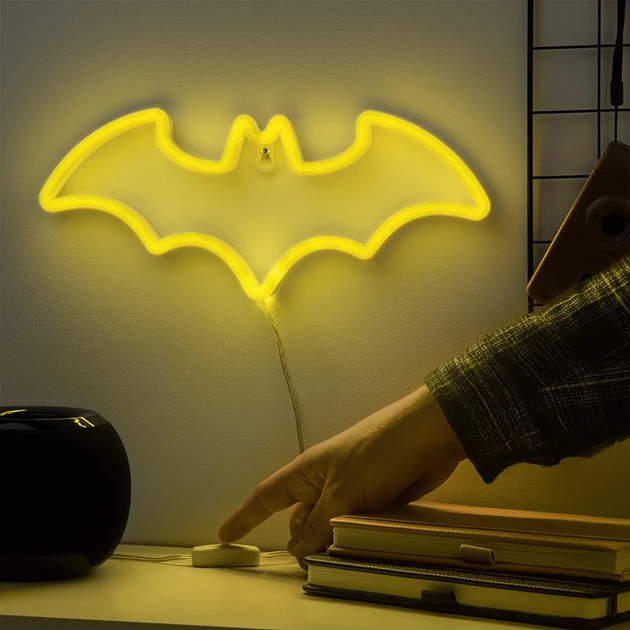 Lampka neonowa ścienna Paladone DC Comics Batman 12.8 cm (5056577741223) - obraz 6