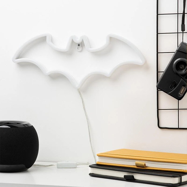 Lampka neonowa ścienna Paladone DC Comics Batman 12.8 cm (5056577741223) - obraz 7