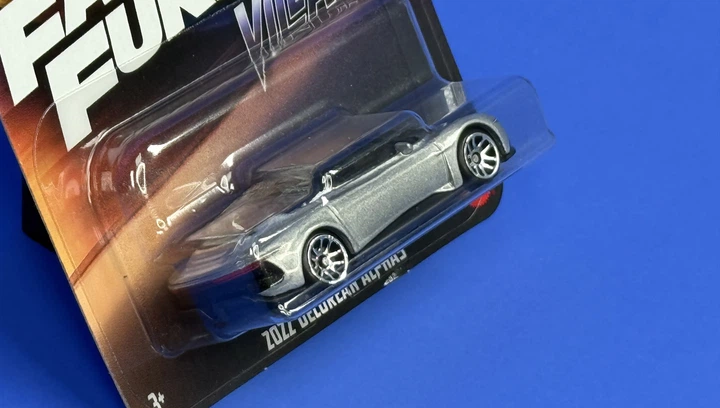 Тематическая Машинка Hot Wheels 2022 DeLorean Alpha5 Villains Fast