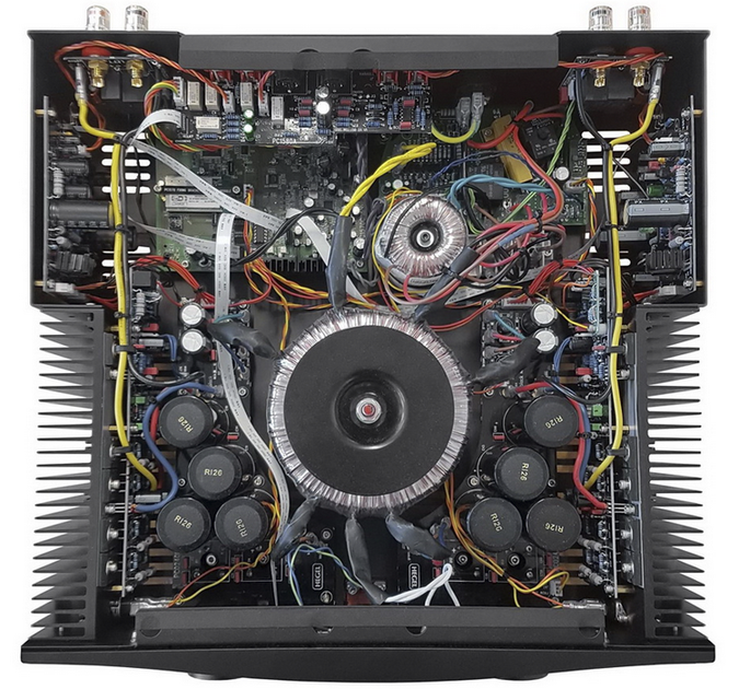 Усилитель Hegel H400 Black - изображение 5