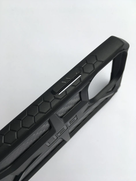 Чехол милитари противоударный UAG Monarch (Original) для Iphone 13 Pro (6.1") Carbon Black 113151124242 - изображение 8