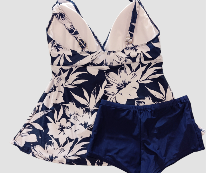 Купальник-плаття з шортами Fuba 25313150 білий 52(2XL); повнота грудей 3C–4D–5E об'єм стегон 111-115 см - зображення 5