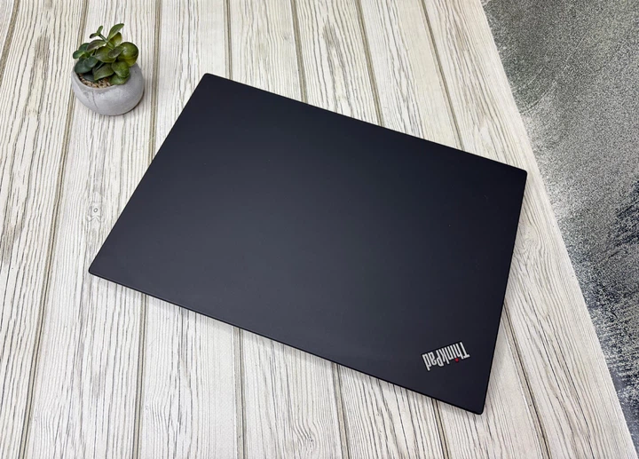 Бизнес-ноутбук Lenovo ThinkPad T14 Gen 1 |14" Full HD IPS | AMD Ryzen 5 Pro 4650U | 16GB RAM | 256 GB SSD | Windows 10 \ 11 для работы обучения \ - Б/У - Фото 1 Бизнес-ноутбук Lenovo ThinkPad T14 Gen 1 |14" Full HD IPS | AMD Ryzen 5 Pro 4650U | 16GB RAM | 256 GB SSD | Windows 10 \ 11 для работы обучения \ - Б/У - изображение 1