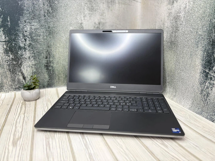 Ноутбук Рабочая станция Dell Precision 7560 | Full HD 15.6 |i9-11950H | RAM 32 GB | SSD 1 TB | Nvidia Quadro RTX A4000 16 GB | - Б/У - Фото 6 Ноутбук Рабочая станция Dell Precision 7560 | Full HD 15.6 |i9-11950H | RAM 32 GB | SSD 1 TB | Nvidia Quadro RTX A4000 16 GB | - Б/У - изображение 6