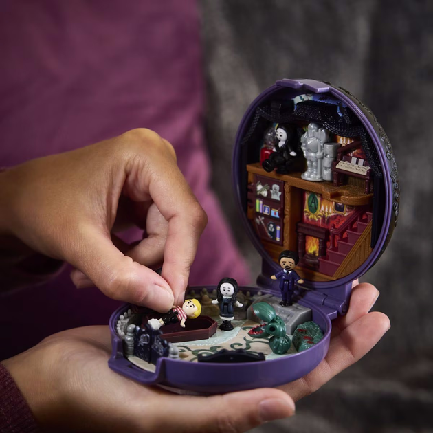 Figurki kolekcjonerskie Mattel Polly Pocket Collector The Addams Family HXW25 (0194735239634) - obraz 14