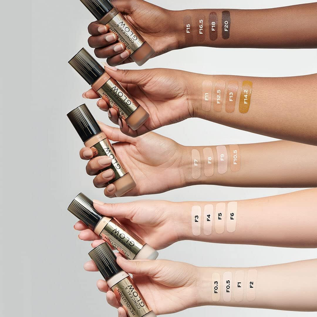 Тональна основа Makeup Revolution Conceal & Glow F5 23 мл (5057566276870) - зображення 4