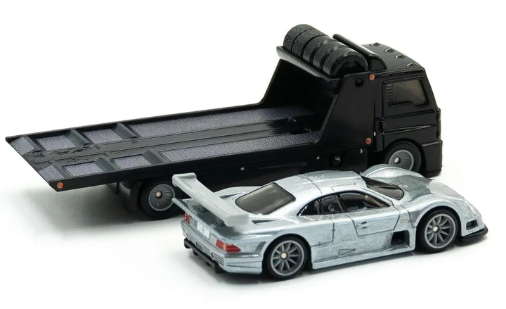Pojazd Mattel Hot Wheels Premium Car Culture Team Transport 1997 Mercedes-Benz CLK-GTR & Fleet Street #59 1:64 HKF46 (0194735102228) - obraz 5