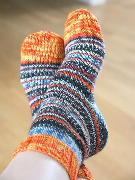 Пряжа Premium Yarn Winter Colors, №806 напіввовняна нитка для в'язання шкарпеток, шапок, шарфів та інших зимових виробів спицями і гачком , Преміум Яр - зображення 3