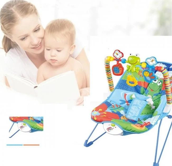 Детское кресло-качалка iBaby Blue THL-24-101 с вибрацией, игровой дугой и возможностью механического качания для малышей до 12 кг — удобство и развлечение в одном - изображение 3