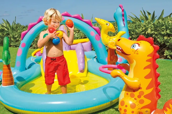Wodny plac zabaw Intex Dinoland z dmuchaną zjeżdżalnią 57135 333 x 229 x 112 cm (6941057402505) - obraz 16