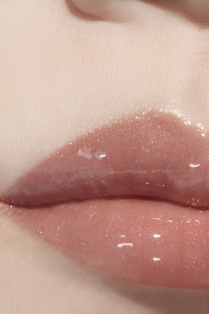 Блиск для губ Chanel Rouge Coco Gloss 722 Noce Moscata зволожуючий 5.5 мл (3145891567229) - зображення 5