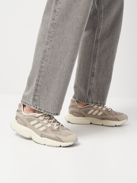 Мужские кроссовки Adidas Ozmillen JI2627 43.5 (9UK) 27.5 см Lbrown/Owhite/Gretwo (4067904253099) 