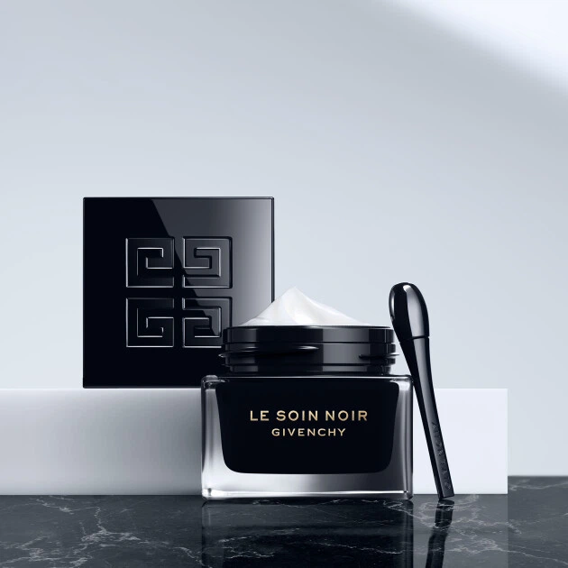 Крем Для Лица Givenchy Le Soin Noir Light Cream 50 Мл - Фото 6 Крем Для Лица Givenchy Le Soin Noir Light Cream 50 Мл - изображение 6