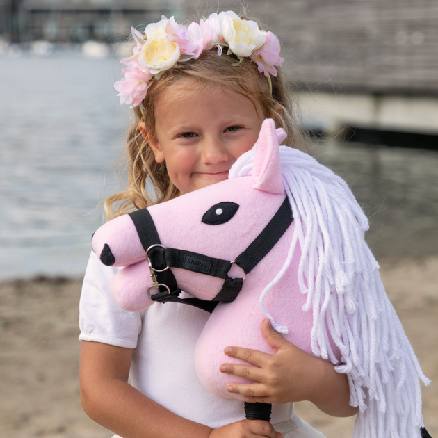 Koń na kiju Hobby Horse Skippi z kantarem i wodzami A5 Różowy (5906361450629) - obraz 8