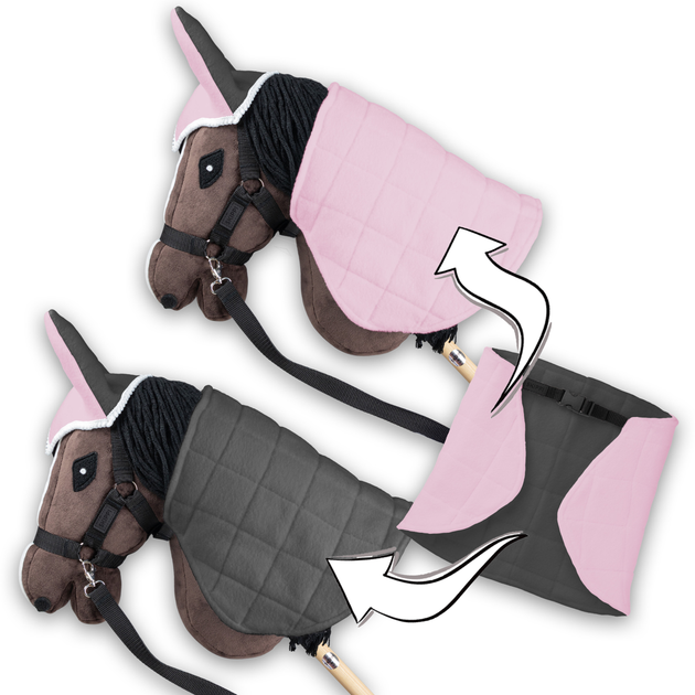 Akcesoria dla konia Hobby Horse Skippi Derka dwustronna i nauszniki Różowa i szara (5906361451213) - obraz 4