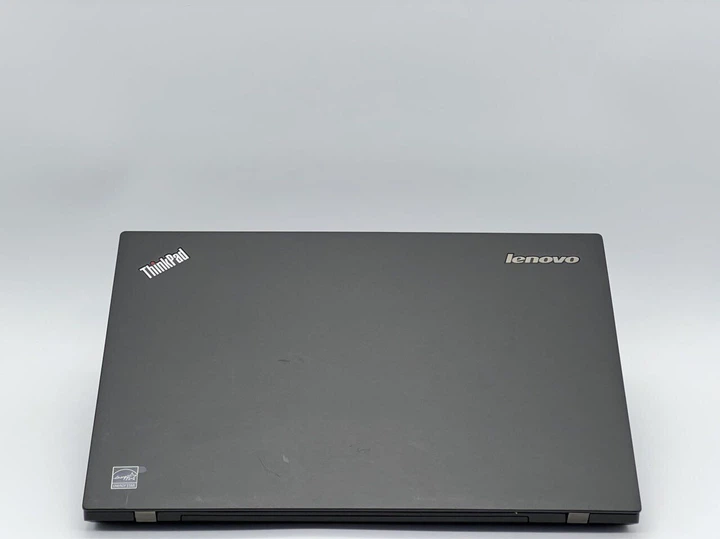Ультрабук Lenovo ThinkPad T450s / 14" (1920x1080) IPS / Intel Core i5-5300U (2 (4) ядра по 2.3 - 2.9 GHz) / 12 GB DDR3 / 240 GB SSD / Intel HD Graphics 5500 / WebCam б/в - Фото 5 Ультрабук Lenovo ThinkPad T450s / 14" (1920x1080) IPS / Intel Core i5-5300U (2 (4) ядра по 2.3 - 2.9 GHz) / 12 GB DDR3 / 240 GB SSD / Intel HD Graphics 5500 / WebCam б/в - зображення 5