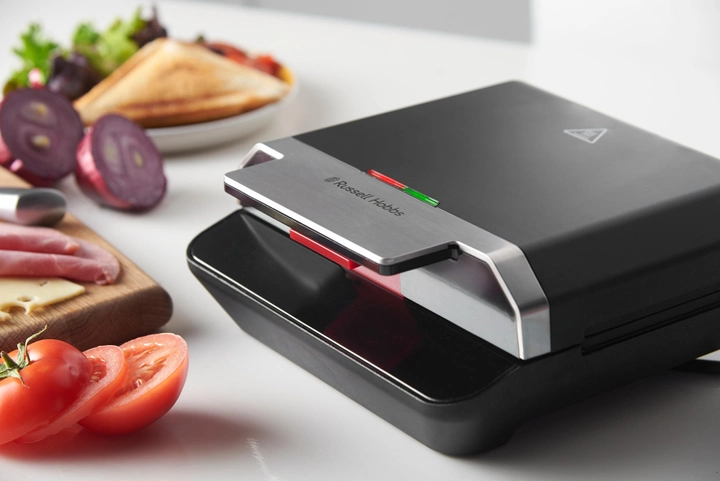Сендвічмейкер Russell Hobbs, 750Вт, 1 пластина-сендвіч, корпус-пластик, чорний - зображення 7