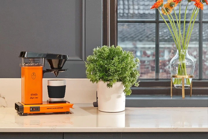 Кофеварка капельная Moccamaster Cup-One Coffee Brewer Orange (601030064) - изображение 3