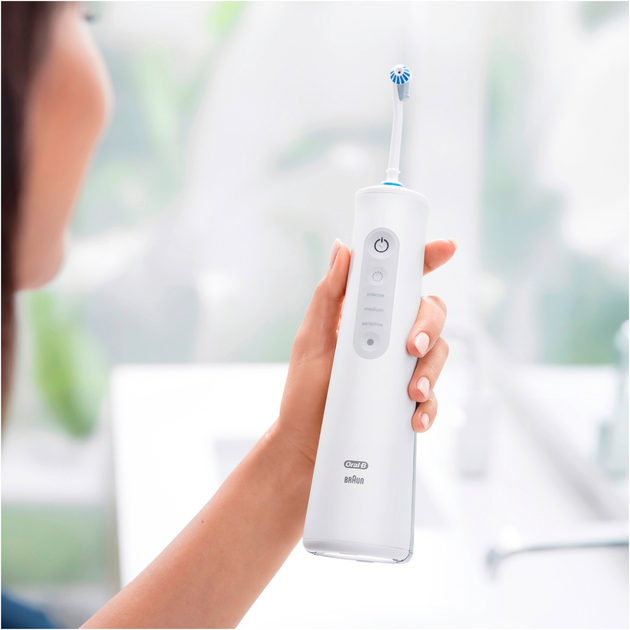 Irygator Oral-B Aquacare 6 Pro Expert (4210201436294) - obraz 7