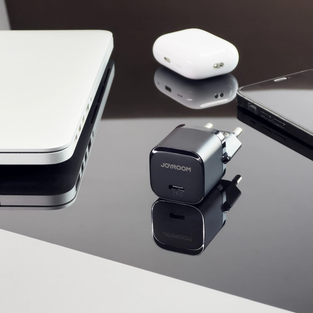 Ładowarka sieciowa Acefast A40 UK wtyczka 100 W PD 3 x USB-C 1 x USB-A + kabel USB-C Black (6974316281962) - obraz 4