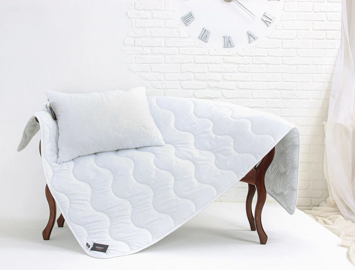 Ковдра MirSon Антиалергенна Демісезонна №3001 Simple White EcoSilk 200x220 см (2200007372645) - зображення 4