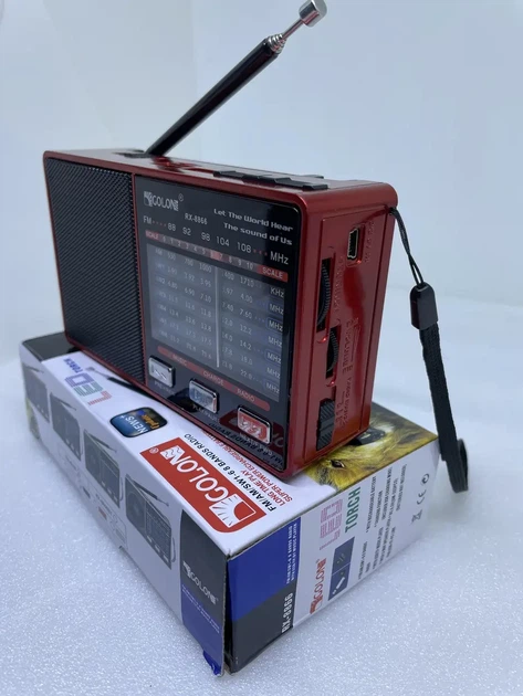 Радиоприёмник Golon RX-8866 аккумуляторный с фонарем и mp3 плеером 3082 - Фото 5 Радиоприёмник Golon RX-8866 аккумуляторный с фонарем и mp3 плеером 3082 - изображение 5