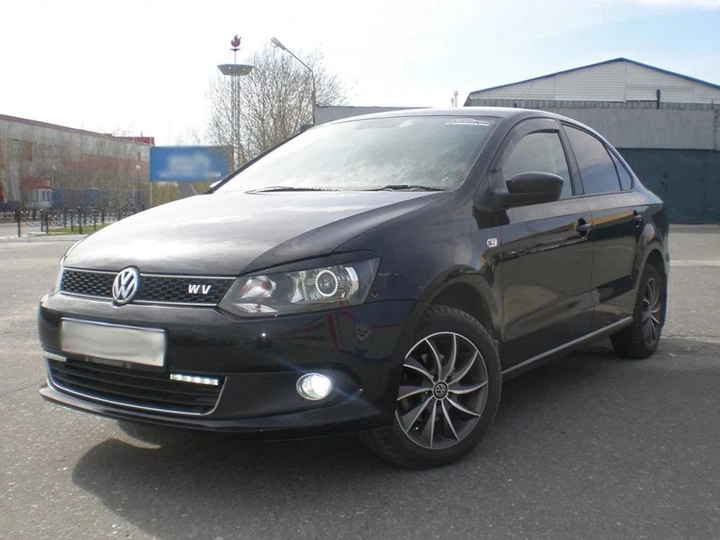 Вії на фари Volkswagen Polo 2009-2017 склопластик під фарбування - зображення 4