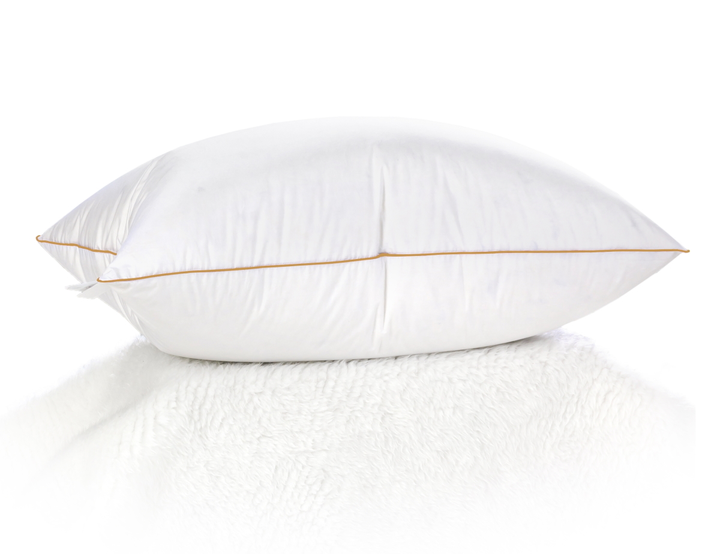 Подушка MirSon DeLuxe White Hand Made 905 Пухова висока 70x70 см від Rozetka на платформі USKIDKA Акція на Подушка MirSon DeLuxe White Hand Made 905 Пухова висока 70x70 см від Rozetka