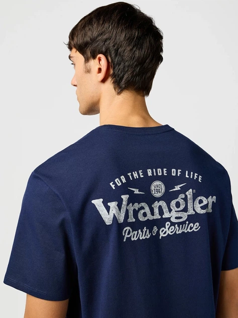 Футболка хлопковая длинная мужская Wrangler 112362367 L Темно-синяя с принтом (5401139211575) - изображение 4