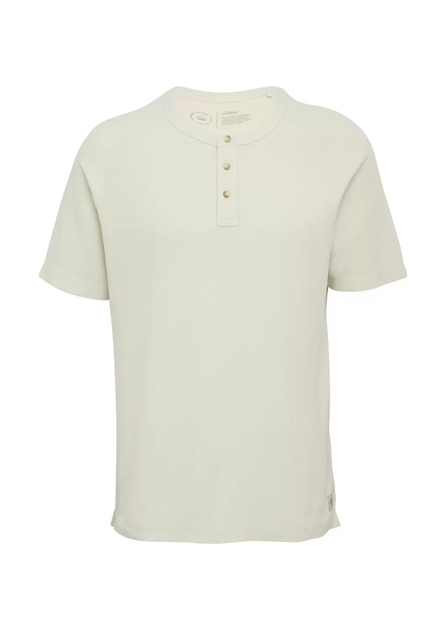 Футболка s.Oliver Waffle Henley Neck T-Shirt M Білий 2161840-0330 - Фото 4 Футболка s.Oliver Waffle Henley Neck T-Shirt M Білий 2161840-0330 - изображение 4
