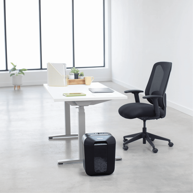Уничтожитель документов Fellowes LX45 Black (f.U4400501) - изображение 4