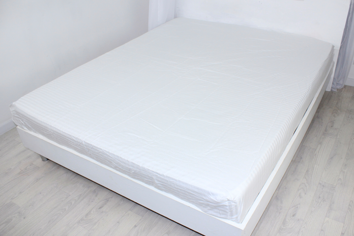 Простирадло MirSon на резинці - висота 25 см Satin Stripe 30-0001 White 150х190 см від Rozetka на платформі USKIDKA Акція на Простирадло MirSon на резинці - висота 25 см Satin Stripe 30-0001 White 150х190 см від Rozetka