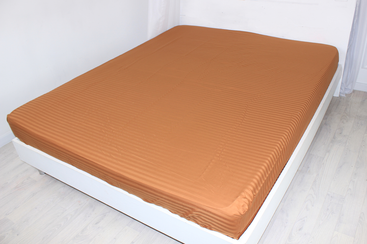 Простирадло MirSon на резинці - висота 25 см Satin Stripe 30-0005 Brown 180х190 см від Rozetka на платформі USKIDKA Акція на Простирадло MirSon на резинці - висота 25 см Satin Stripe 30-0005 Brown 180х190 см від Rozetka