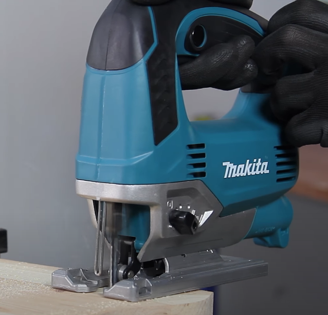 Электролобзик с низкой вибрацией, 650 Вт Makita JV 0600 K - изображение 7