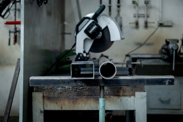 Монтажная пила по металлу (труборез) Metabo CS 22-355 : 2.3 кВт, диск 355 мм х 25.4 мм, 601786000 - Фото 3 Монтажная пила по металлу (труборез) Metabo CS 22-355 : 2.3 кВт, диск 355 мм х 25.4 мм, 601786000 - изображение 3
