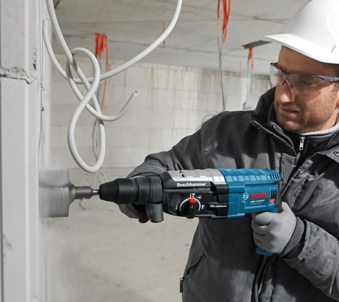 Профессиональный электрический перфоратор Bosch GBH 2-28 : 880 Вт, 3.2 Дж, SDS-Plus (0611267500) - изображение 4