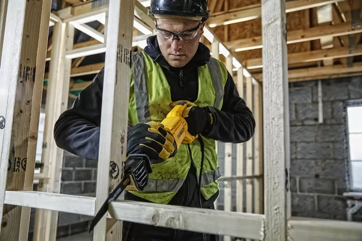 Електрична сабельна пила по дереву і металу (електроножівка) DeWALT DWE305PK : 1100 Вт шабельна пила - зображення 7