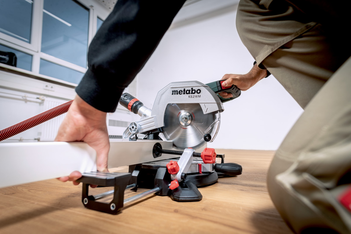 Професійна торцювальна пила Metabo KS 216 M : 1350 Вт, диск 216 x 30 мм 610216000 - изображение 10