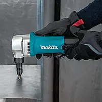 Професійні електроножиці ножиці висічні по металу Makita JN1601 : 550 Вт, 2200 хід/хв, 1.6 кг - Фото 6 Професійні електроножиці ножиці висічні по металу Makita JN1601 : 550 Вт, 2200 хід/хв, 1.6 кг - зображення 6